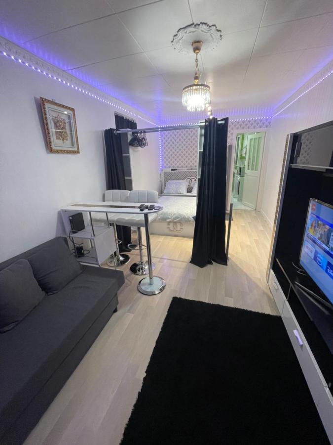 Jolie Petite Maison Avec Un Grand Jardin Montmagny Buitenkant foto